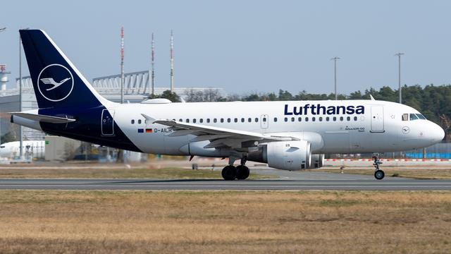 D-AILH:Airbus A319:Lufthansa